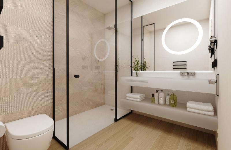 Standard Double Room image 4