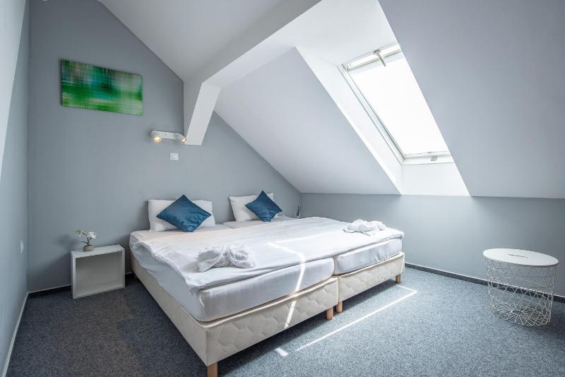 Double Room with Private Bathroom image 1