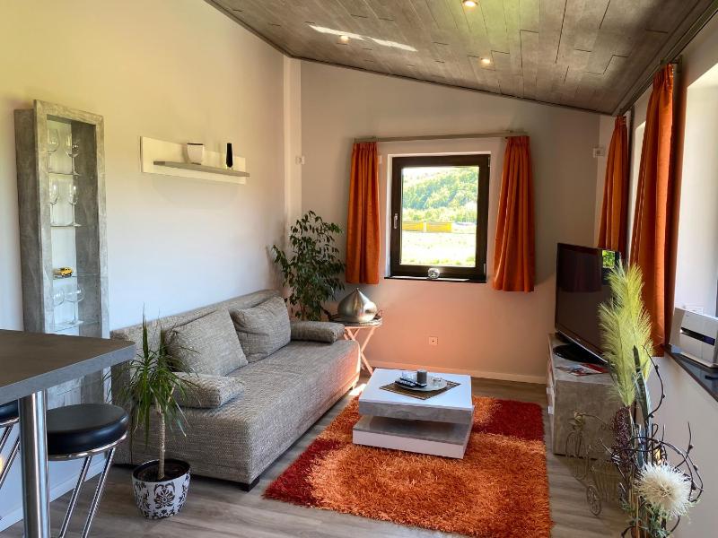 One-Bedroom Apartment image 3