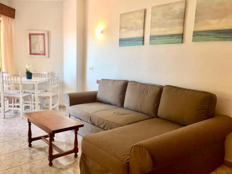Apartment with Mountain View image 4