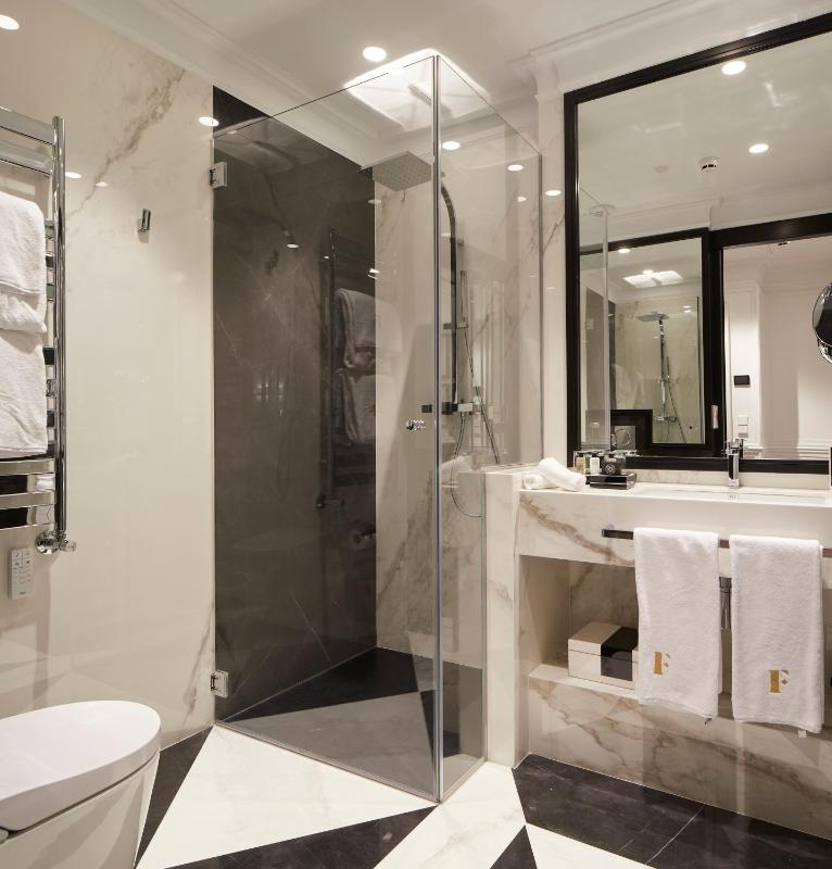 Double Room with Panoramic Sea View image 2