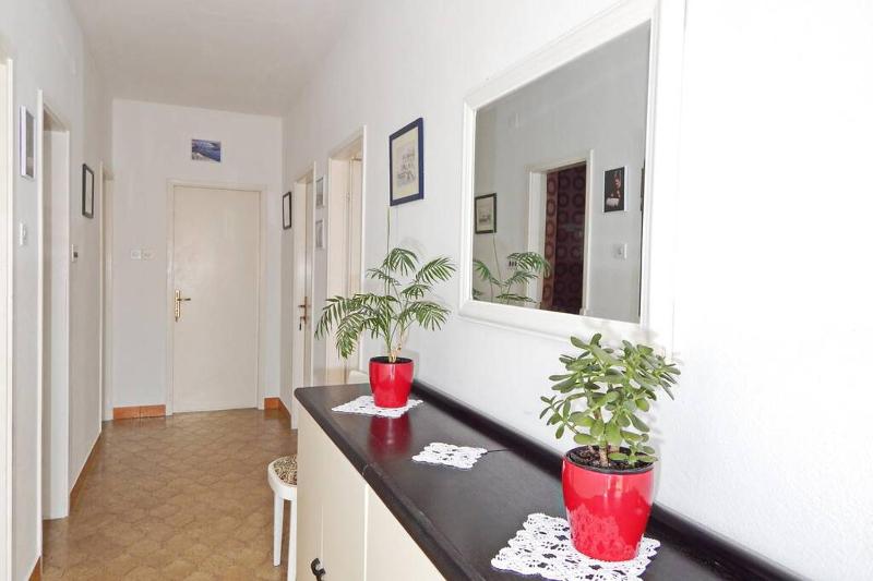 APARTMENT ELI - image 29
