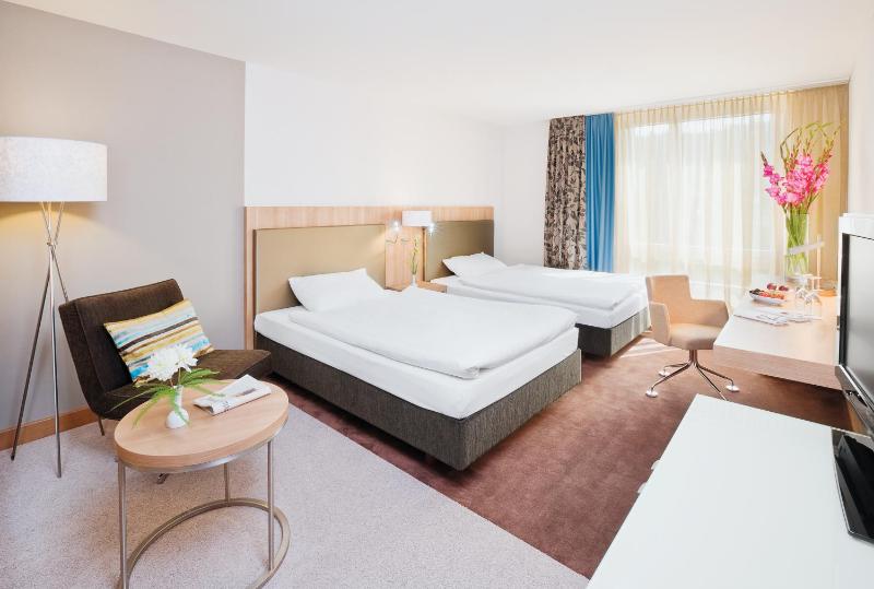 Premium Queen Room with Two Queen Beds image 1