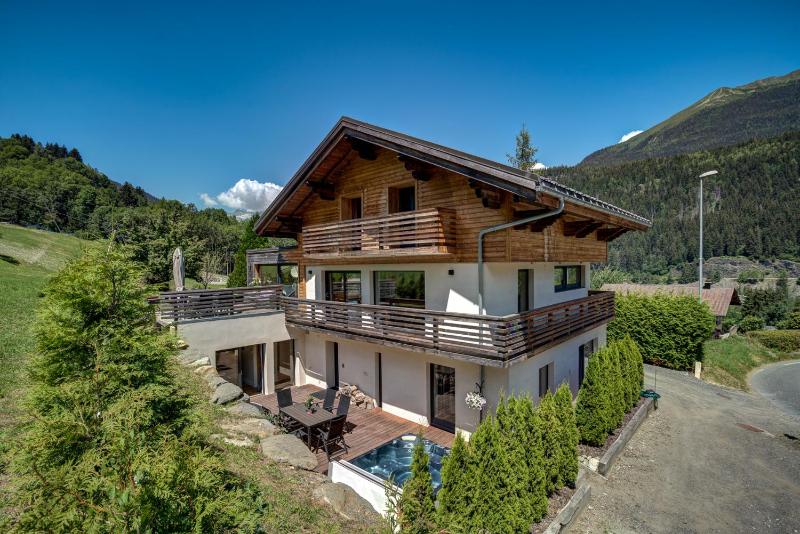 Seven Bedroom Chalet image 3
