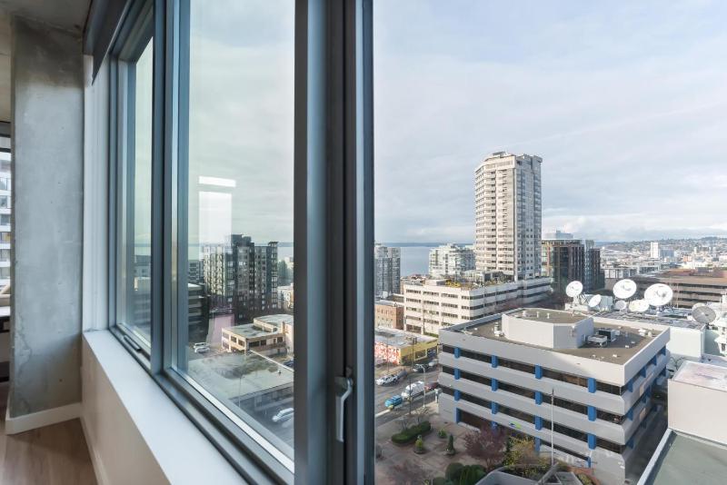 Superior Apartment image 1