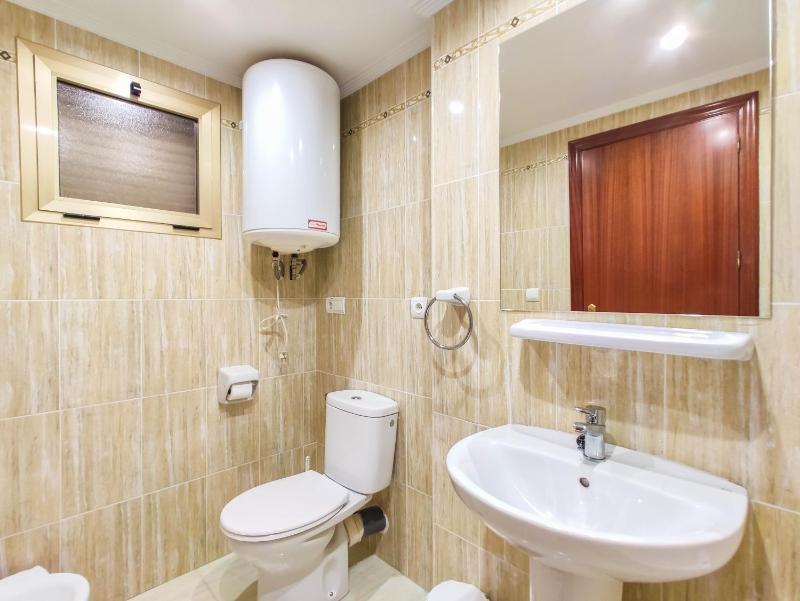 One-Bedroom Apartment (4 Adults) image 4
