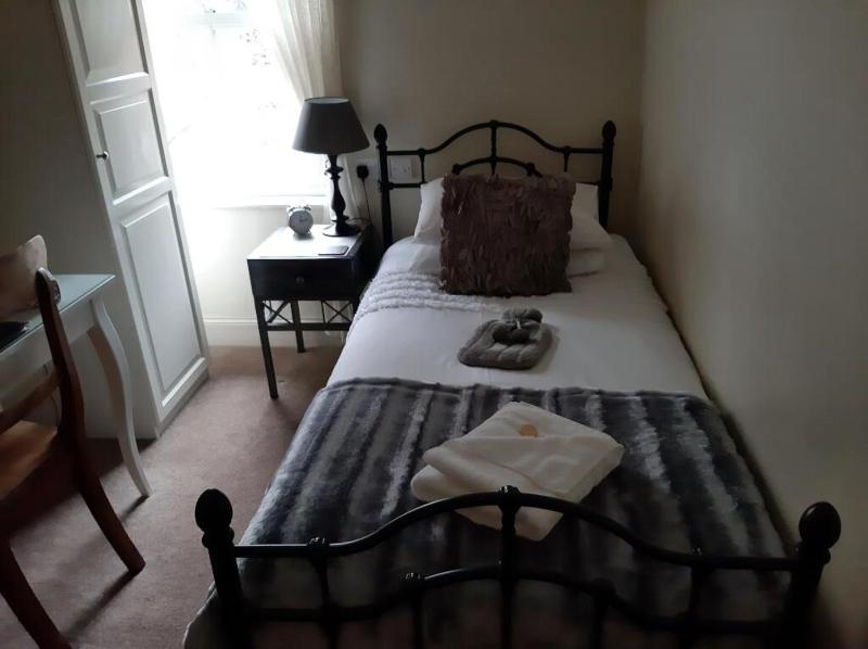 Scotia House - Beautifully Presented Accommodation - image 39