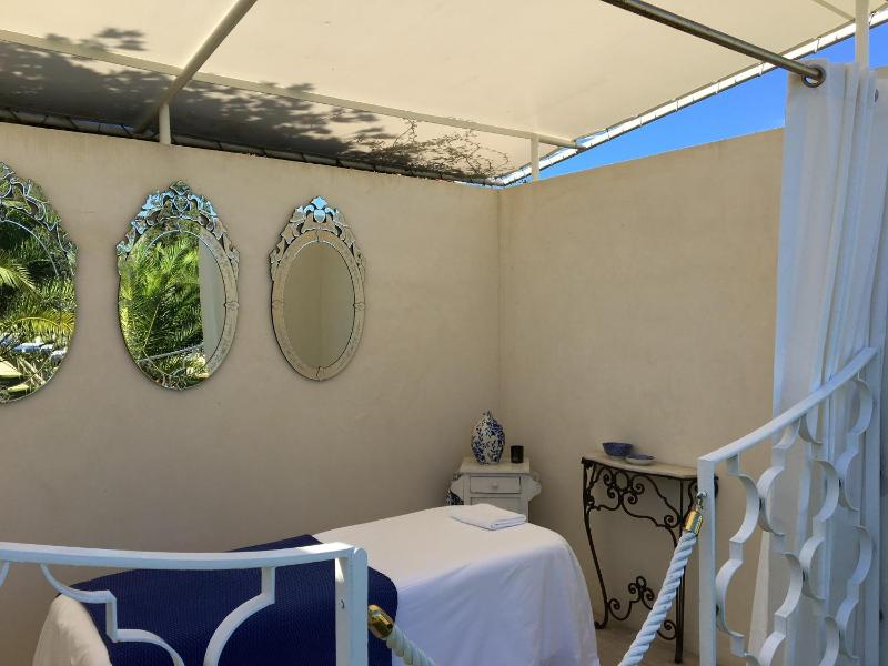 Beaumanoir Small Luxury Boutique Hotel - image 12