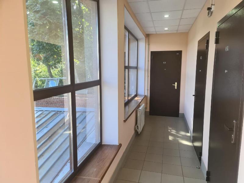 Standard Suite image 3
