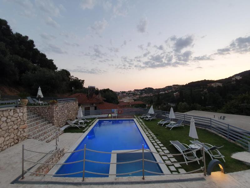 Mediterraneo Resort - image 5
