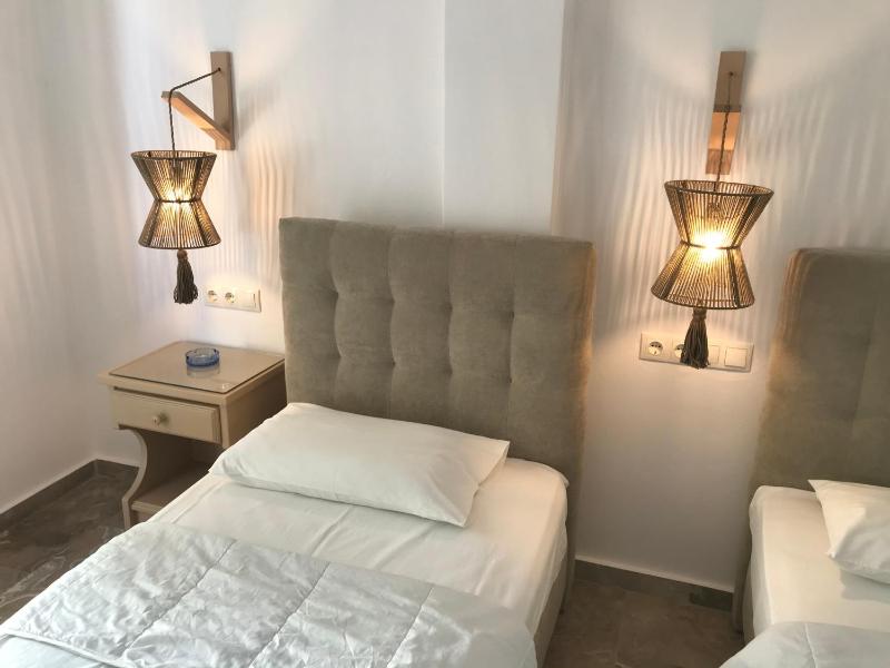 Triple Room image 4