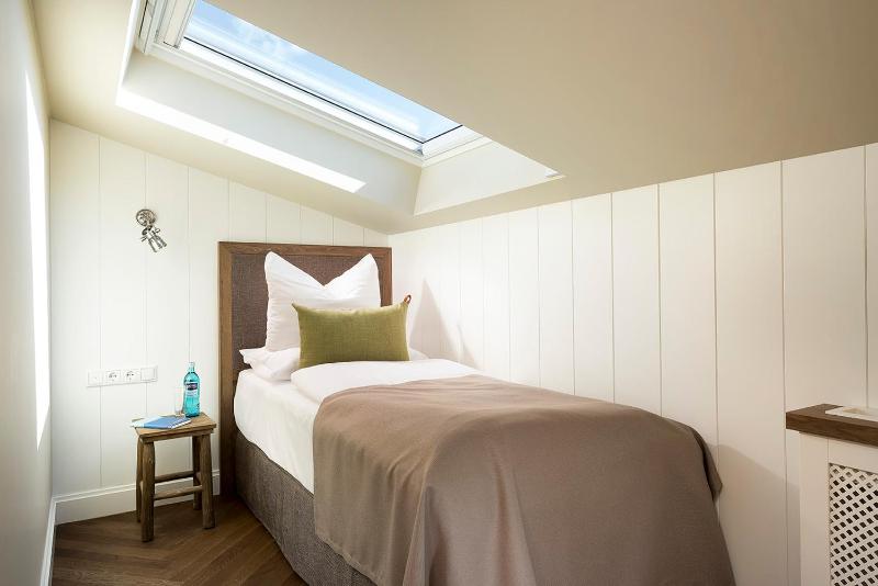 Tower Suite image 4