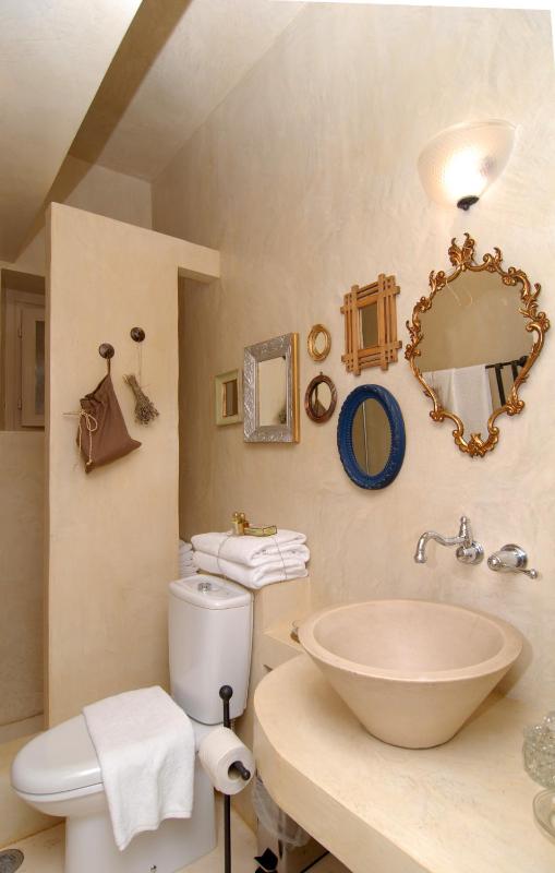 Apartment image 2