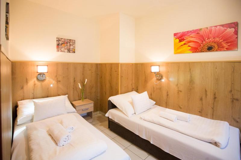Double or Twin Room image 2
