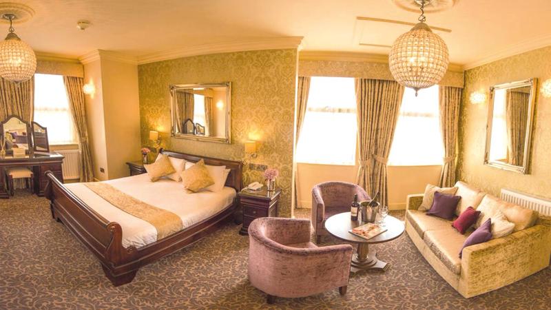 Executive Suite image 3