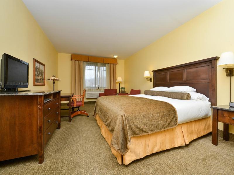 King Room image 3