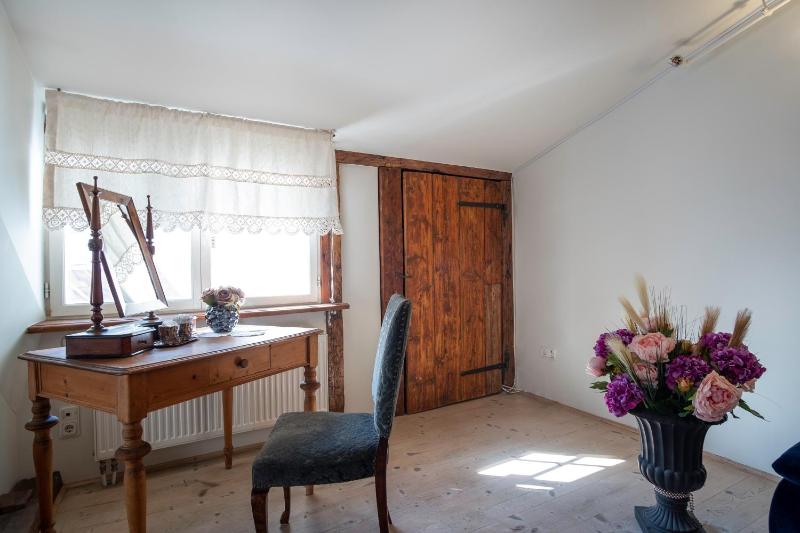 Rataskaevu Boutique - 7 Unique Apartments - image 10