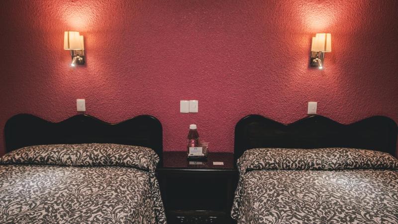Hotel Aurora - image 1