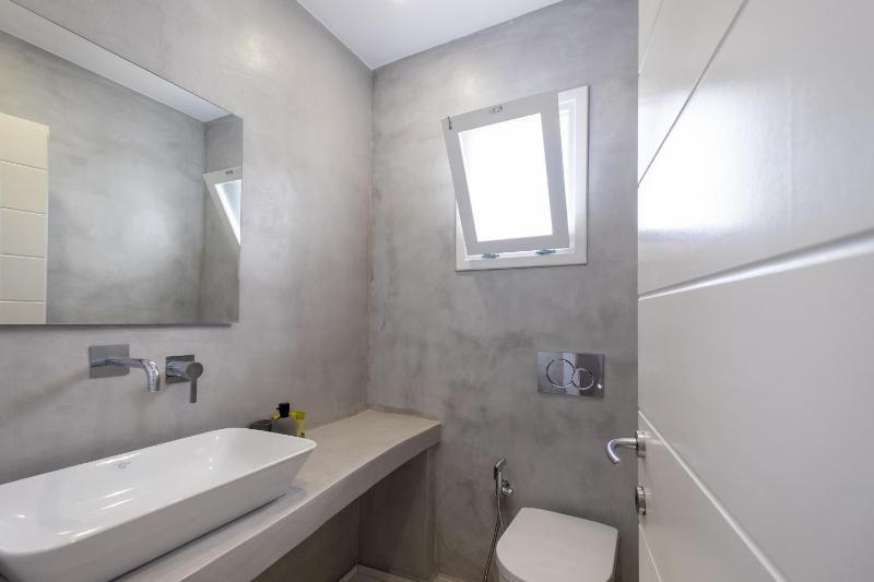 Two-Bedroom Apartment image 4