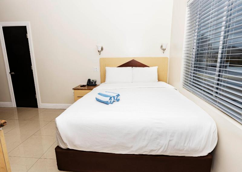 Caribbean Resort by the Ocean - image 39