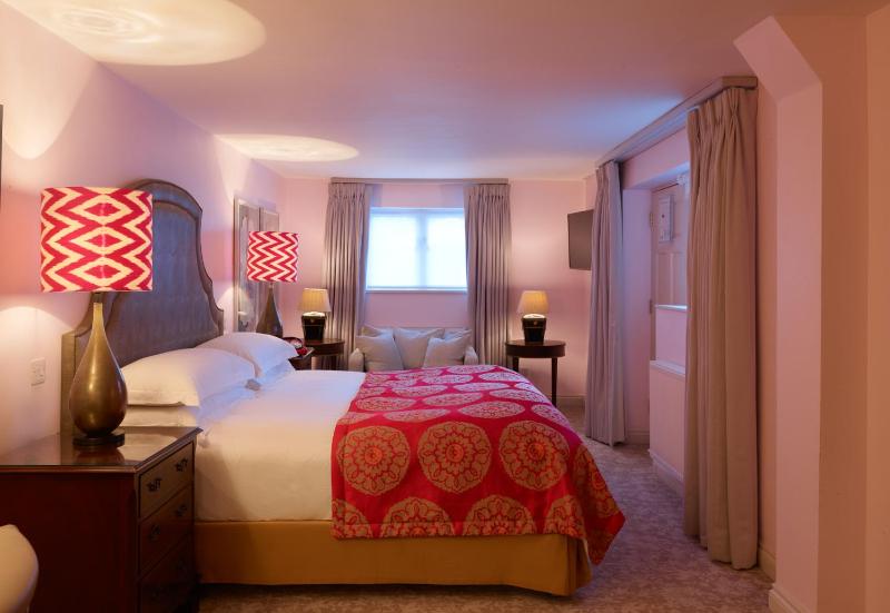 Roomy King image 3