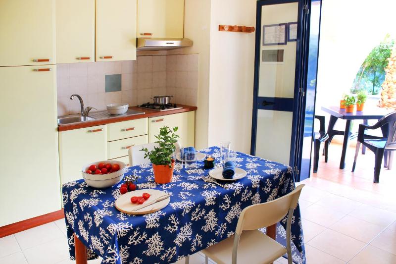 One-Bedroom Apartment image 4