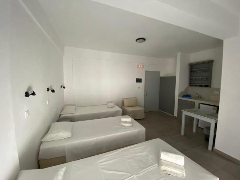 Apartment (3-4 Adults) image 4