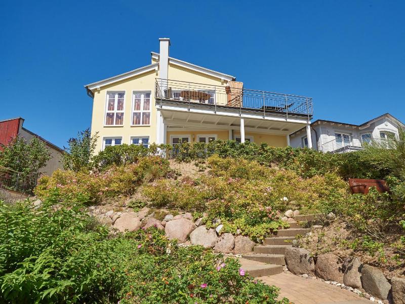 Villa Sommerwind - WG 01 mit Sauna Kamin und Terrasse - image 8