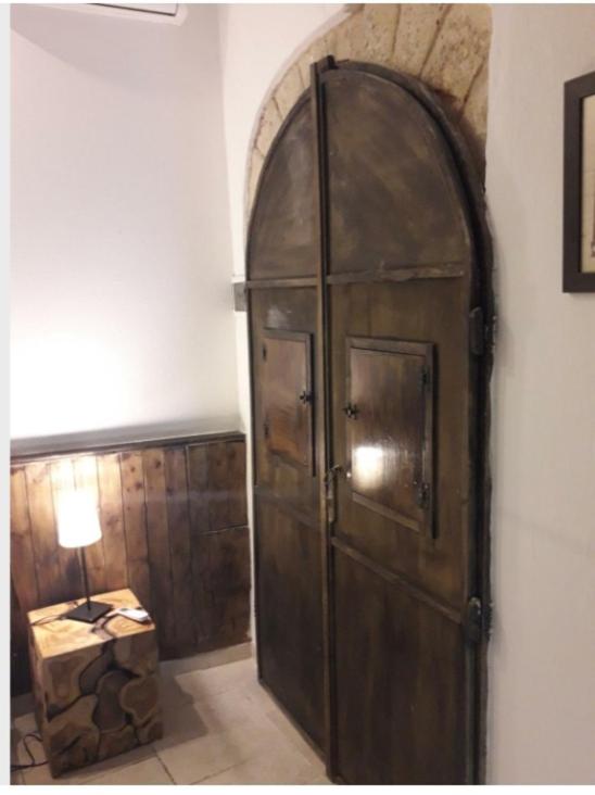 Double Room with Private Bathroom image 4