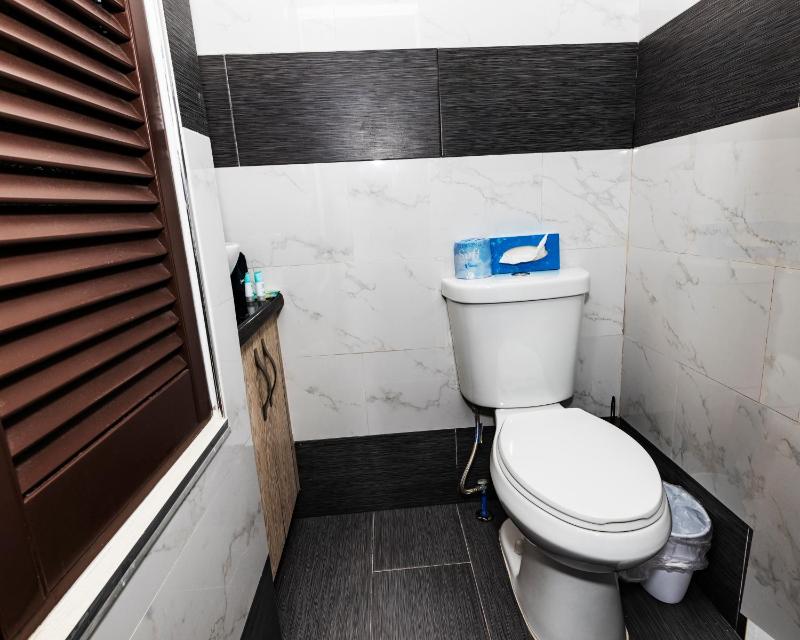 Caribbean Resort Suites - image 8
