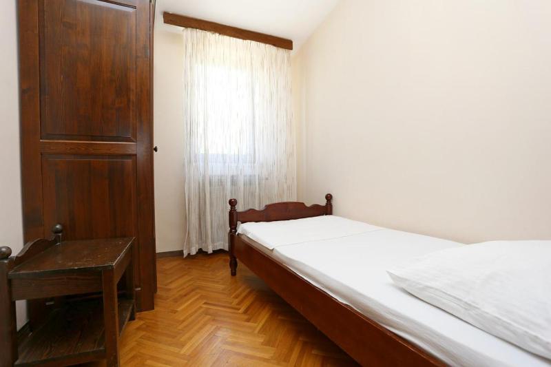 Two-Bedroom Apartment with Terrace and Sea View image 2