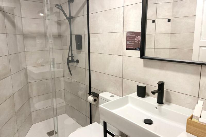 Superior Apartment image 2