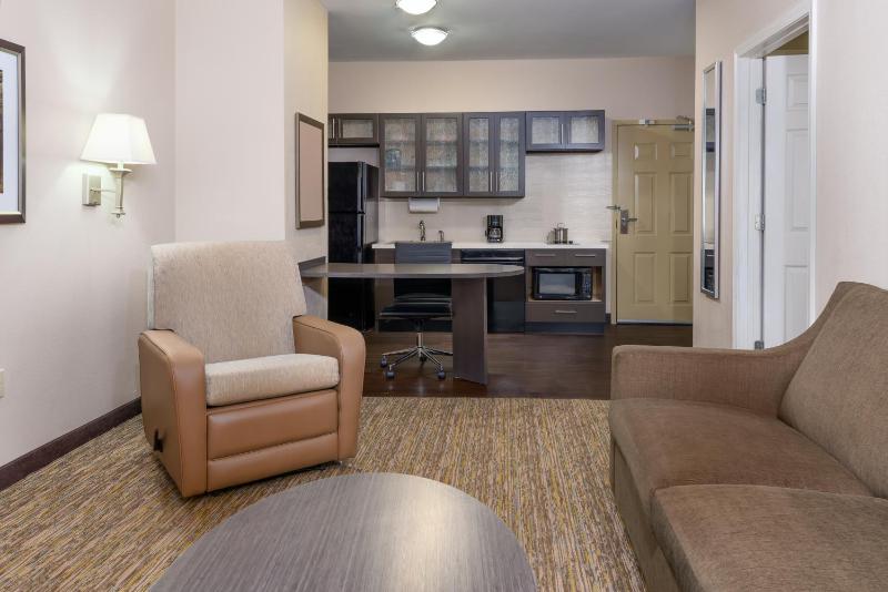 One-Bedroom King Suite with Sofa Bed image 1