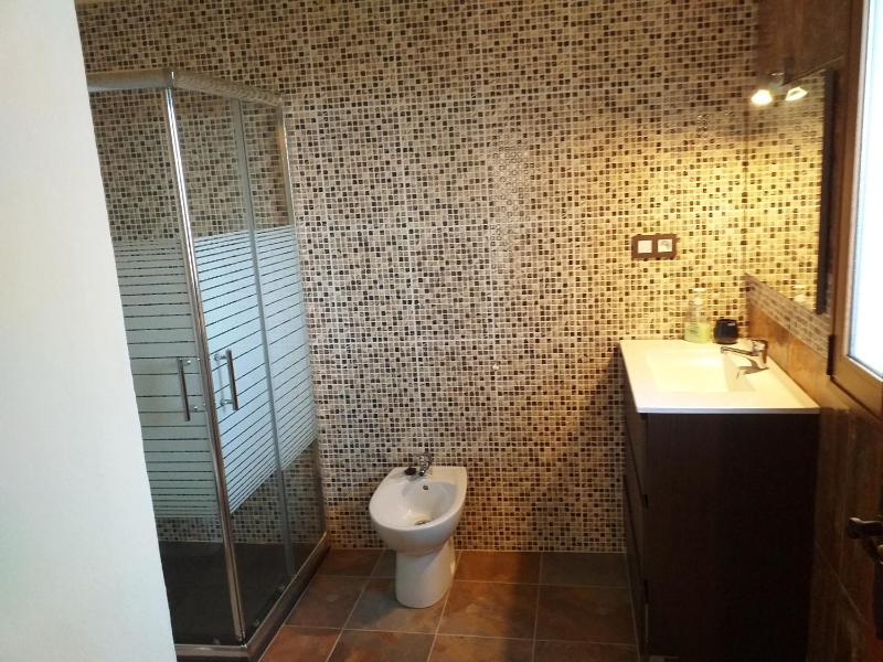 Double Room with Private Bathroom image 3