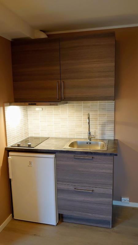 Standard Triple Studio image 1