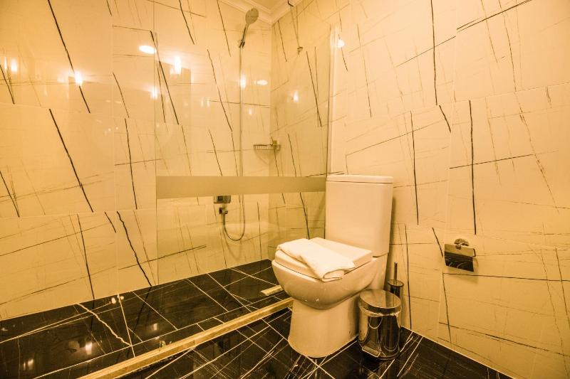 Soothe Hotel - image 25