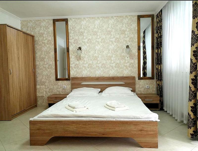 One-Bedroom House image 1