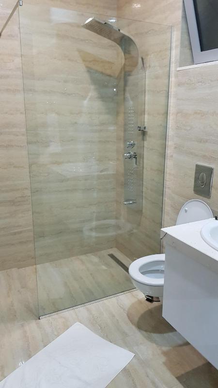 Deluxe Double Room with Extra Bed image 1