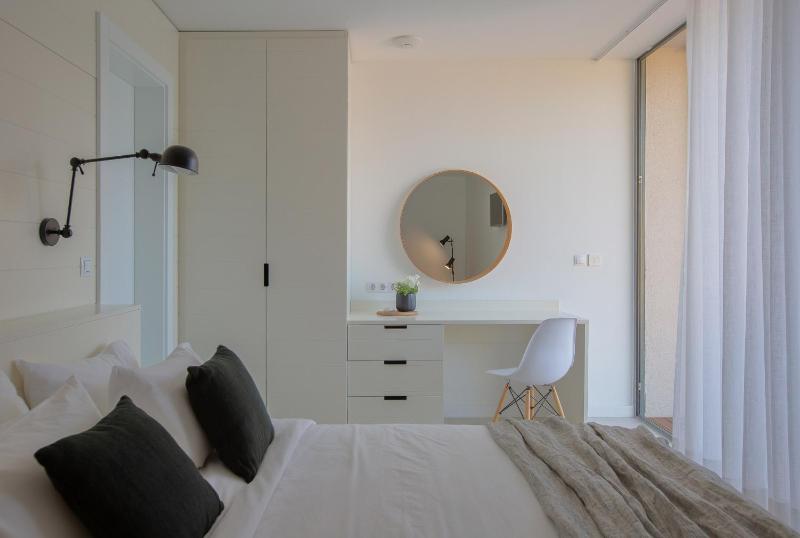 King Room with Garden View image 1