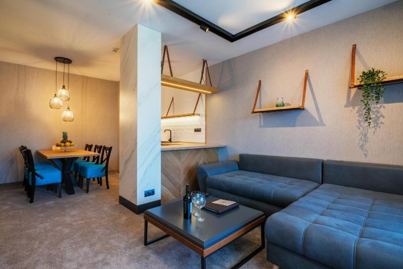 Apartment with Balcony image 2