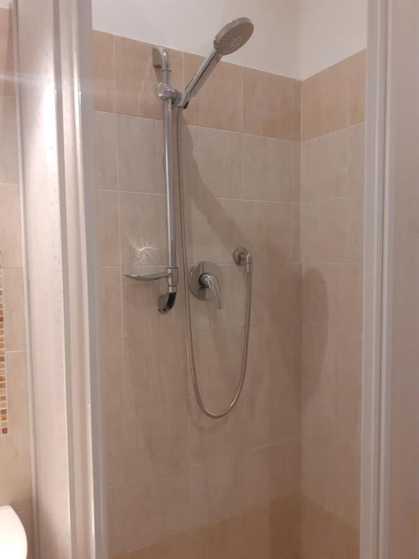 Double Room with Private External Bathroom image 3