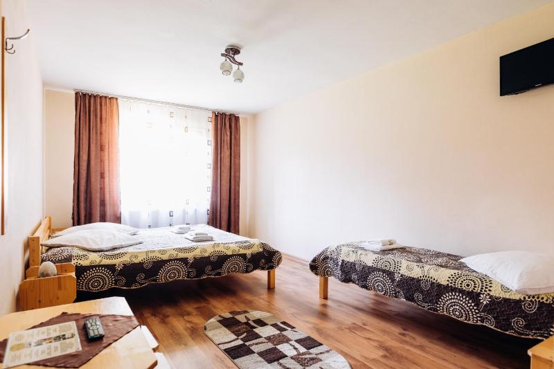 Triple Room image 2