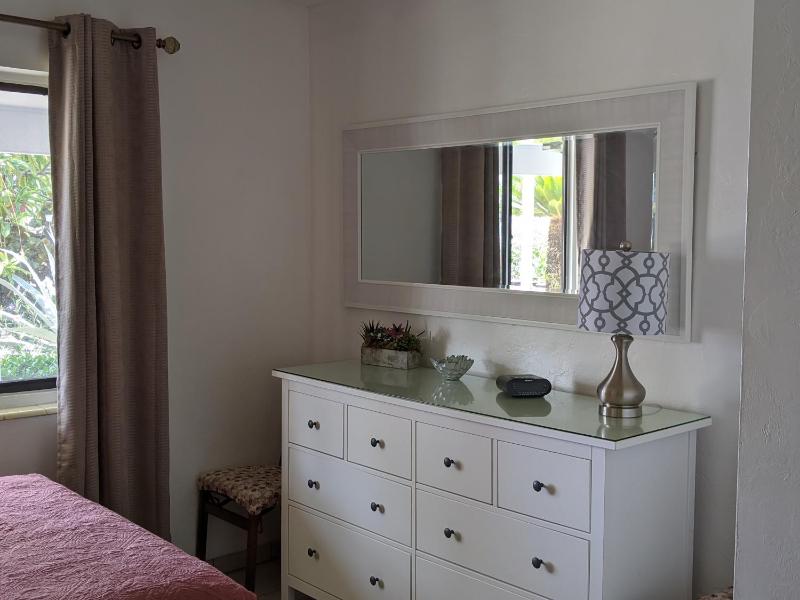 Breakaway Inn Guest House - image 11