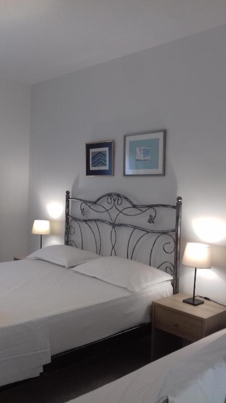 Double Room with Sea View image 1