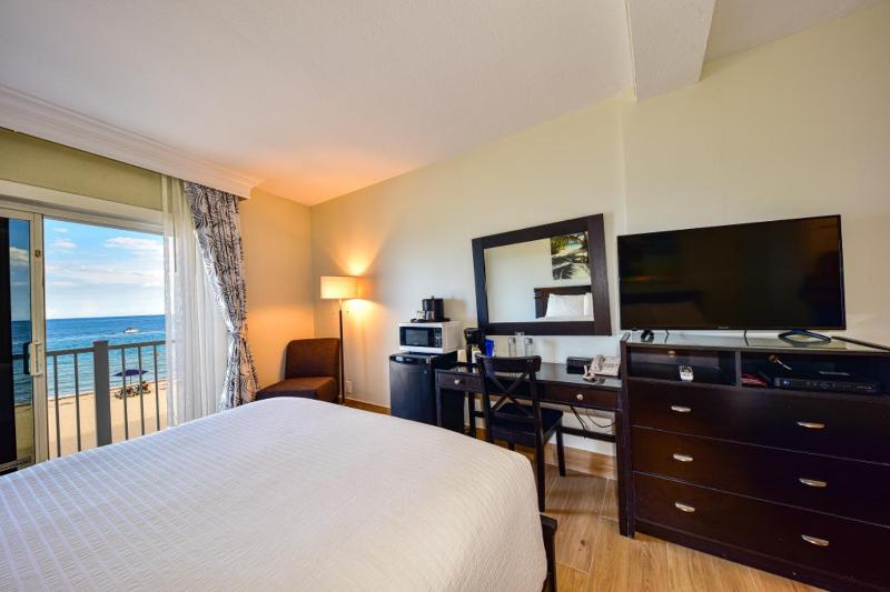 King Room - Oceanfront image 2