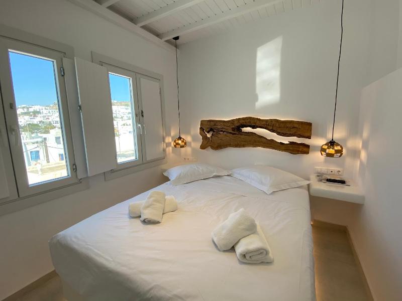 Budget Double Room image 4