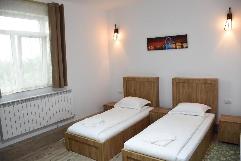 Double or Twin Room with Bathroom image 2