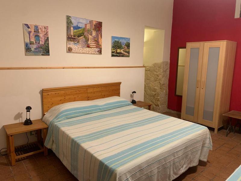 Double or Twin Room image 2