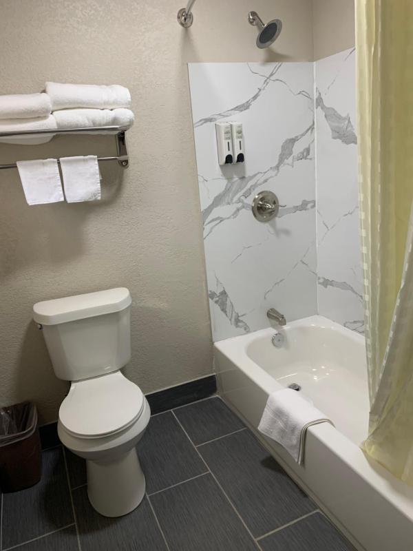 Budget Double Room image 1