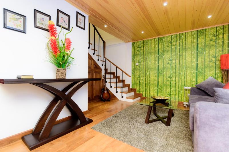 HummingBird Hill Cottage - image 19